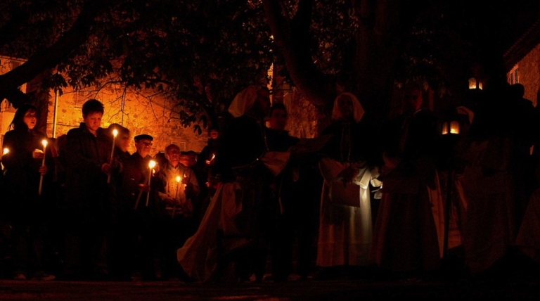 Liturgia Świąt Wielkiej Nocy, Korsyka 2007, fot. Grzegorz Pawlik